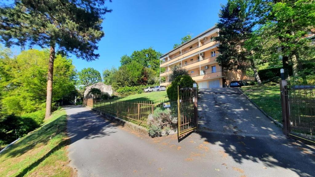 La Casa Di Giulia - Holiday Home Ranco Kültér fotó